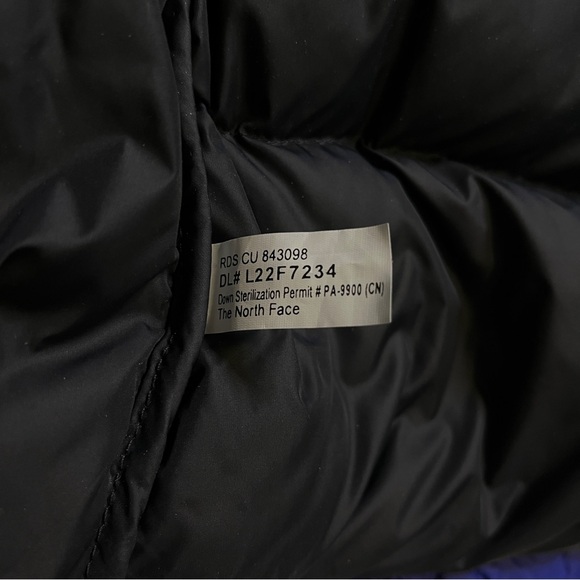 The North Face 1996 Retro Nuptse 700 Fill Packable Jacket Lapis Blue/Black - Picture 13 of 15